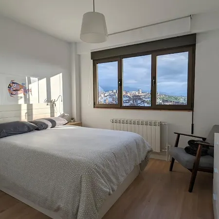 Vega- Parking Privado 奥维耶多