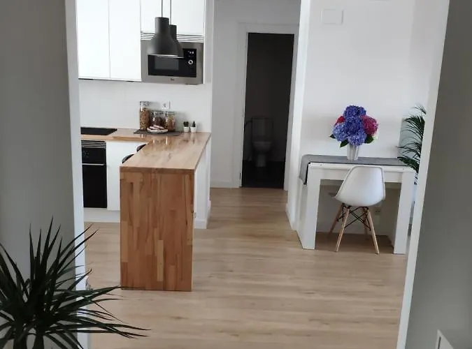 Vega- Parking Privado *